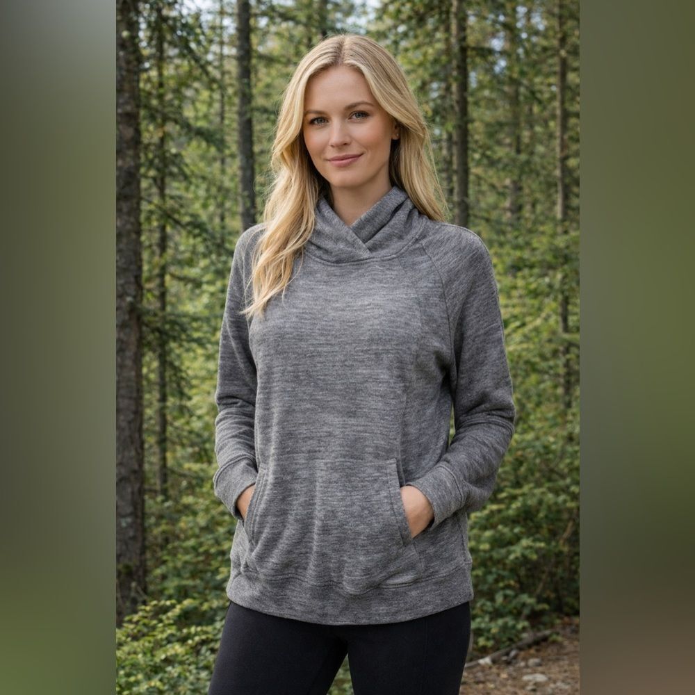 🩶Lululemon Heathered Gray Pullover Hoodie | Size 10🩶